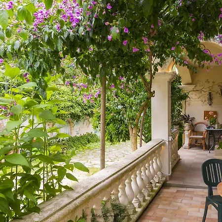 Alloggio per agriturismo Il Quadrifoglio *