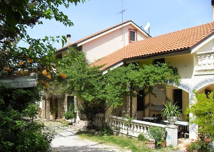 Il Quadrifoglio Alloggio per agriturismo Chieti